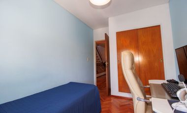 VENTA Triplex 5 ambientes Olivos-Cochera