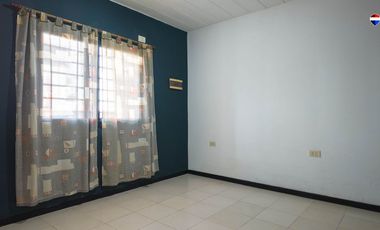 PH 2 AMB EN VENTA EN BERAZATEGUI CON COCHERA S/EXP