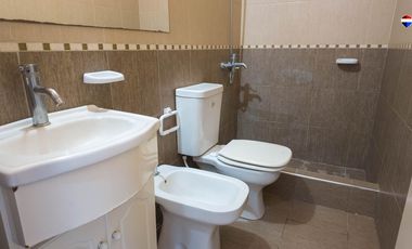 PH 2 AMB EN VENTA EN BERAZATEGUI CON COCHERA S/EXP