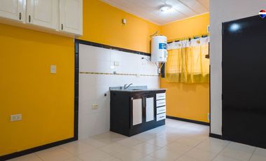 PH 2 AMB EN VENTA EN BERAZATEGUI CON COCHERA S/EXP