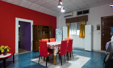 PH 2 AMB EN VENTA EN BERAZATEGUI CON COCHERA S/EXP