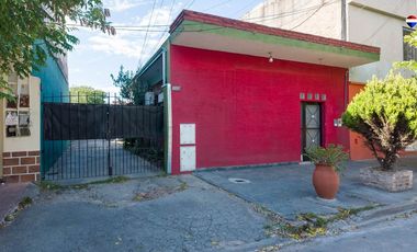 PH 2 AMB EN VENTA EN BERAZATEGUI CON COCHERA S/EXP