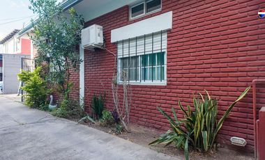 PH 2 AMB EN VENTA EN BERAZATEGUI CON COCHERA S/EXP