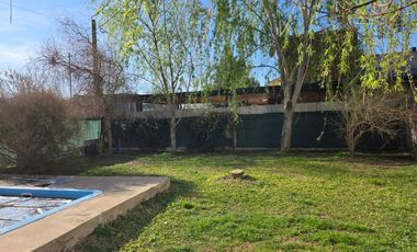 CASA EN VENTA - 2 DORMITORIOS -BARRIOS LAS TARDES