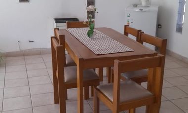 VENTA EXCELENTE PROPIEDAD EN CENTENARIO