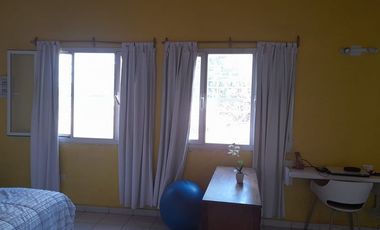 VENTA EXCELENTE PROPIEDAD EN CENTENARIO