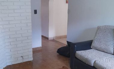 VENTA EXCELENTE PROPIEDAD EN CENTENARIO