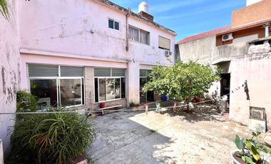 VENTA CASA 5 AMB MULTIFAMILIAR EN 2 PLANTAS RAMOS
