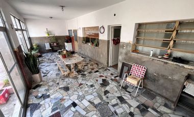 VENTA CASA 5 AMB MULTIFAMILIAR EN 2 PLANTAS RAMOS