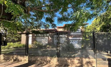 CASA EN VENTA LONGCHAMPS GRAN PARQUE