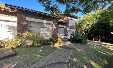CASA EN VENTA LONGCHAMPS GRAN PARQUE