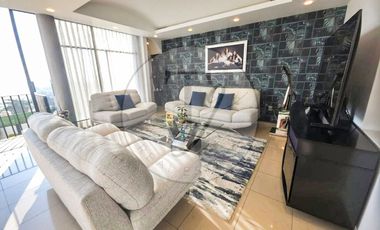Casa en Venta en Lomas de Valle Dorado  – Funcionalidad y Vistas Espectaculares