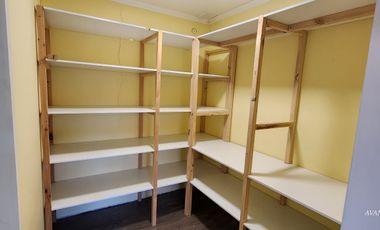 ARRIENDO CASA 1 PISO EN PASAJE LOS COLONOS LA VARA