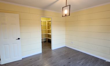 ARRIENDO CASA 1 PISO EN PASAJE LOS COLONOS LA VARA