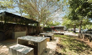 Residencia en Venta en San José Tulipanes, Amenidades Premium y alberca privada