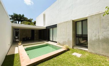 Residencia en Venta en San José Tulipanes, Amenidades Premium y alberca privada
