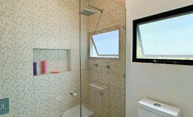Residencia en Venta en San José Tulipanes, Amenidades Premium y alberca privada