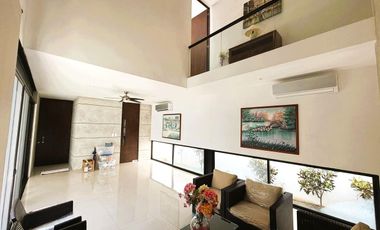 Residencia en Venta en San José Tulipanes, Amenidades Premium y alberca privada