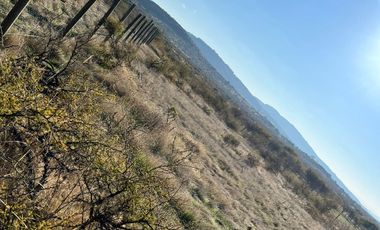 SE VENDE PARCELA CERCADA A ORILLA DE CAMINO 5000 M2