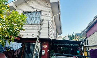 CASA EN VENTA AV LAS TORRES, QUILICURA