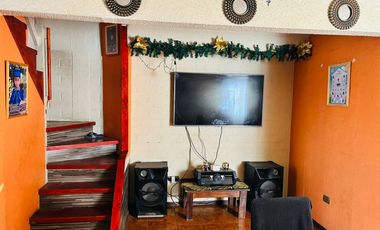 CASA EN VENTA AV LAS TORRES, QUILICURA