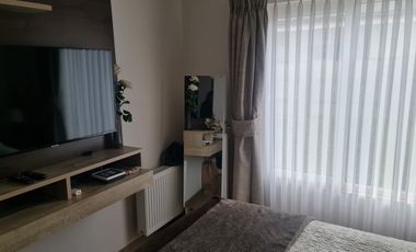 ARRIENDO CASA EN CONDOMINIO DE TRES DORMITORIOS EN TCO