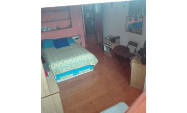 CASA MUY CÓMODA CON BUENOS ESPACIOS