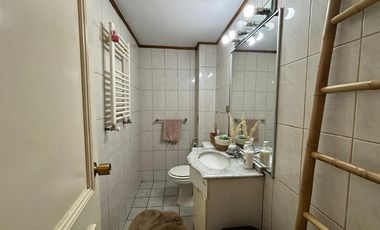 Casa amplia excelente ubicación