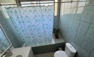 Casa amplia excelente ubicación