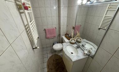 Casa amplia excelente ubicación