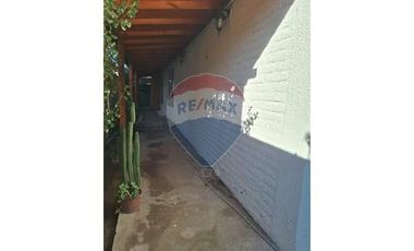 VENTA DE LINDA CASA EN CHÉPICA