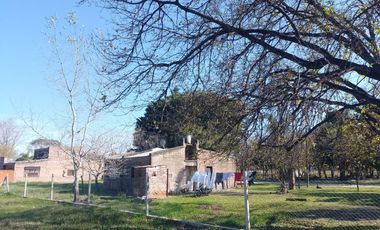 CASA EN GDOR.  CANDIOTI