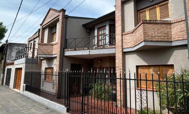 ESPECTACULAR CASA A LA VENTA A MTRS DE AV. LUJÁN S. TOMÉ
