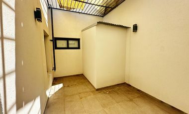 VENTA DEPTO 3 AMBIENTES CON GALPÓN LANÚS OESTE