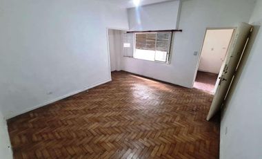 DEPARTAMENTO DE DOS AMBIENTES EN ALQUILER - LANÚS CENTRO