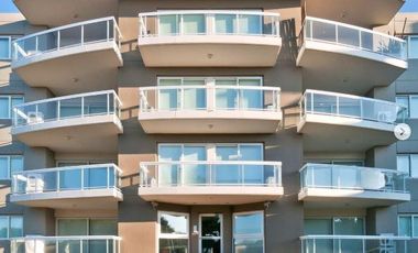 AYRES DE MAR CARILÓ - 2 AMBIENTES  C/ BALCON DE POZO. ENTREGA DICIEMBRE 2026