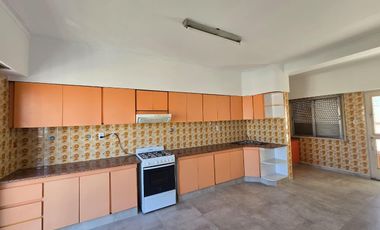 Casa en ALQUILER