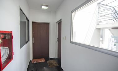 Departamento de 1ambiente con cochera en Lanús Este