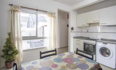 Departamento de 1ambiente con cochera en Lanús Este