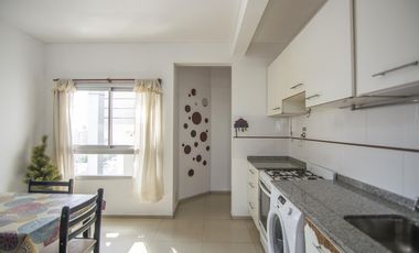 Departamento de 1ambiente con cochera en Lanús Este