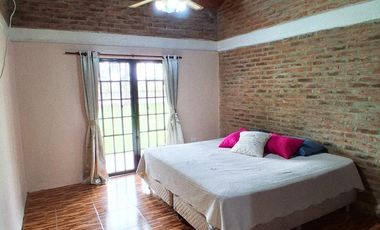 Casa en Villa Adela