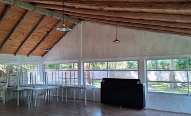 Casa en Villa Adela