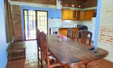 Casa en Villa Adela