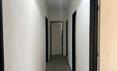 Casa en ALQUILER todo en planta baja Arguello a metros de la Recta Martinolli