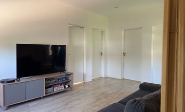 Casa en venta barrio Garin Chico-5 amb-Pileta.