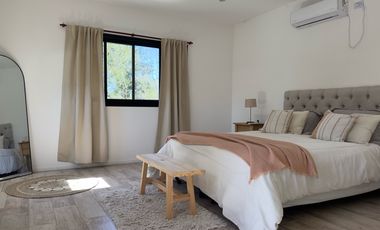 Casa en venta barrio Garin Chico-5 amb-Pileta.