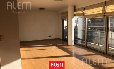 Departamento de 3 dormitorios en venta en Lomas de Zamora