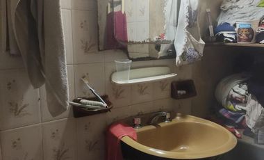 Edificio de Departamentos y Local comercial en Venta