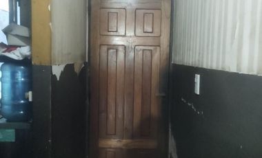 Edificio de Departamentos y Local comercial en Venta
