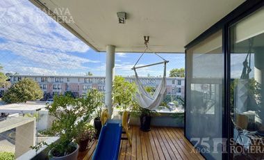 Departamento 4 ambientes Torre Pasionaria balcon aterrazado